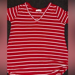 Zenana Outfitters Red and White Striped Short Sleeve Tee